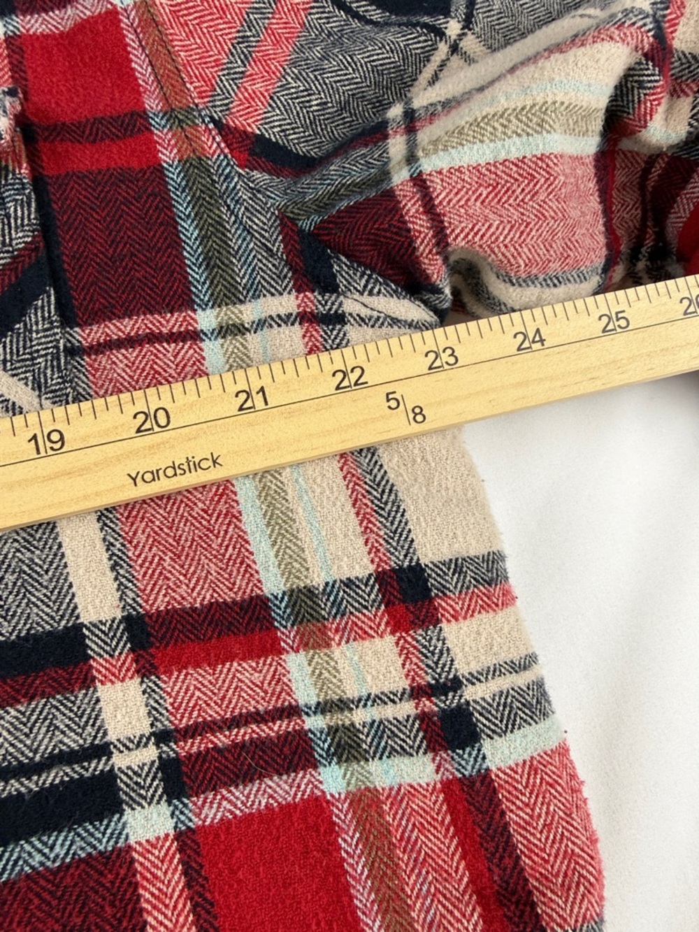 Dakota Grizzly Red & Black Plaid Flannel Button-Up Shirt – Size XL - Picture 3 of 10